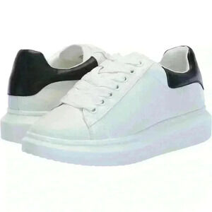 Steve Madden Women's Gaines Sneaker - 7.5 (WORN)